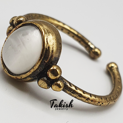 Verstelbare Moeder-of-Pearl Koperen Ring - Natuurlijk Handgemaakt Juweel - Takish Jewelry